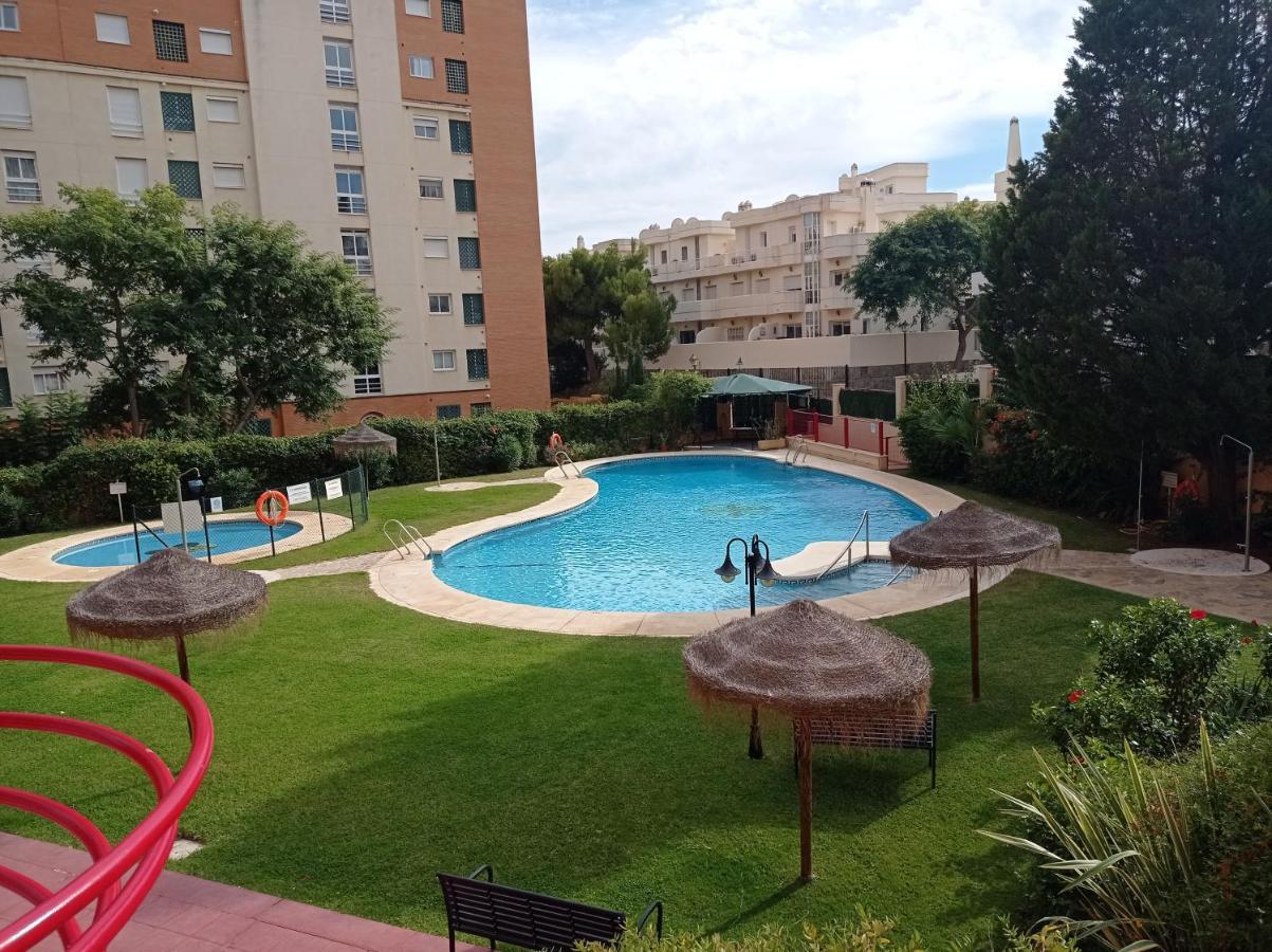Suite Maimonides Fuengirola Buitenkant foto